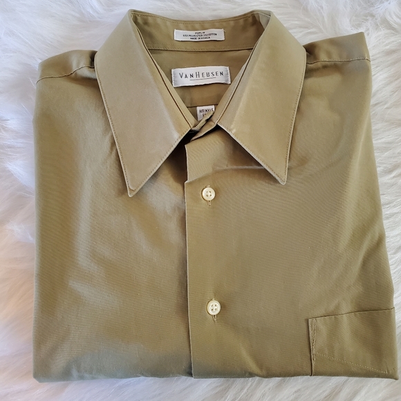 VAN HEUSEN - MEN'S LARGE - 16 1/2  (32/33)  WRINKLE FREE SHIRT - Picture 9 of 10